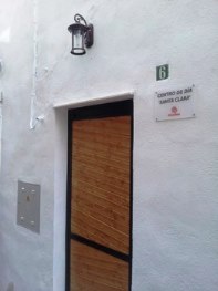 Desayunos y aseo, primeros servicios del nuevo Centro de Día «Santa Clara» de Jaén
