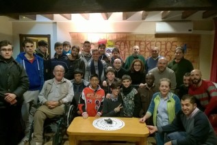 Los jóvenes del centro vocacional “Manuel Aranda” conocen la casa Hogar “Santa Clara” de Jaén
