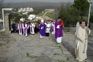 El arciprestazgo de Andújar celebra el Jubileo de la Misericordia en el Santuario de la Virgen de la Cabeza