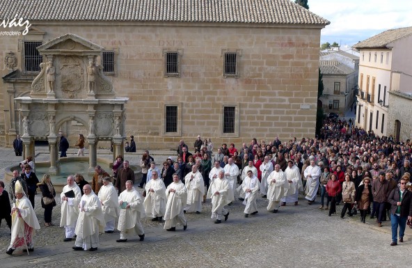 Los fieles de los Arciprestazgos de Cazorla y Úbeda peregrinan a la Catedral de Baeza para alcanzar el Jubileo de la Misericordia