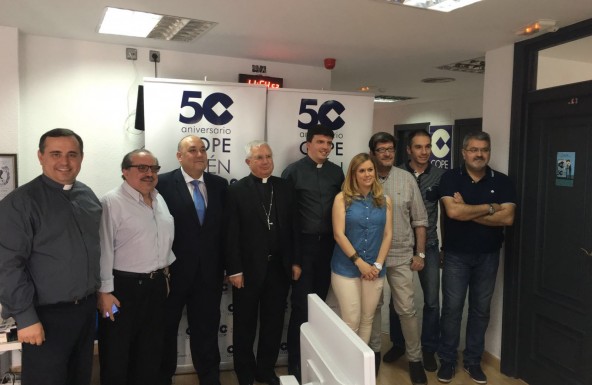 Don Ramón del Hoyo entrevistado en El Espejo de la Iglesia de Jaén de COPE