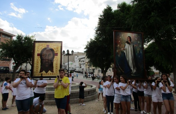 Bailén y Mengibar y Villanueva de la Reina se vuelcan con los Iconos de la Juventud