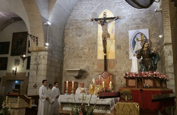Don Amadeo preside la Eucaristía en honor a Santa María Magdalena en Jaén