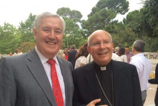 El Obispo de Jaén asiste a la celebración del número 3.000 de la Revista Vida Nueva