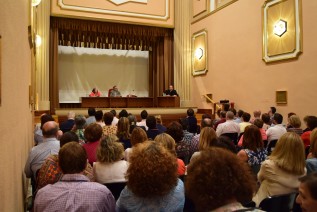 180 profesores participan en la apertura de curso de la Delegación de Enseñanza