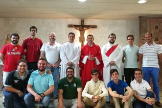 Los seminaristas comienzan el curso con los ejercicios espirituales