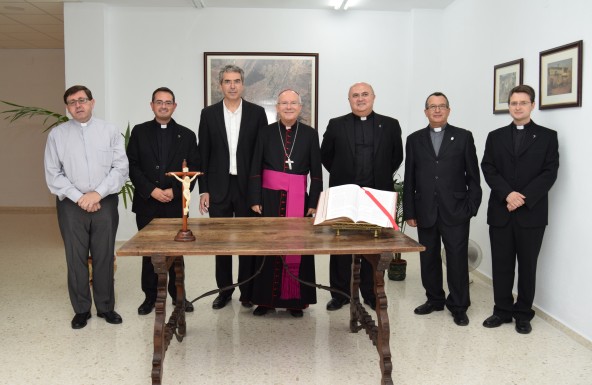 Juramento de los nuevos miembros del Consejo Episcopal