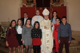 El Obispo confirma a siete adolescentes en Torres