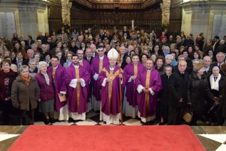 Bendición de más de 300 Ministros Extraordinarios de la Comunión en la Catedral de Jaén