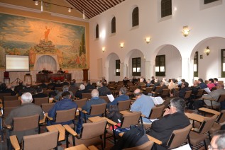 El Delegado Episcopal de Liturgia ofrece una conferencia sobre el nuevo Misal al clero de la Archidiócesis de Granada