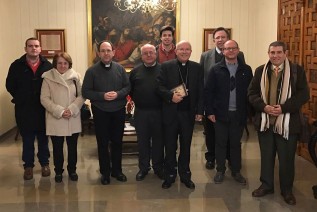 El Obispo recibe al nuevo Consejo diocesano de la Adoración Nocturna Española