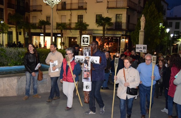 Círculo de Silencio celebra un Vía Crucis solidario