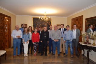 La Fundación de Proyecto Hombre Jaén se reúne con el Obispo diocesano para darle a conocer su labor