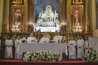 El Obispo de Jaén preside la Eucaristía de apertura del Centenario del Colegio Divina Pastora de Martos