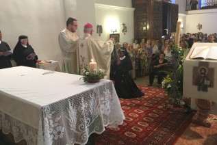 El Obispo preside la Profesión Solemne de Sor Rebeca, en el Monasterio de “Jesús María” de Andújar