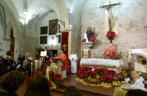 La parroquia de Santa María Magdalena acogió la Eucaristía por las víctimas inocentes del aborto