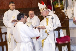 El Obispo concede el ministerio del Acolitado a José Bellido Salas, aspirante a Diácono Permanente