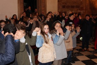 Los niños de Bailén unen sus manos con motivo de la Jornada Mundial de Manos Unidas
