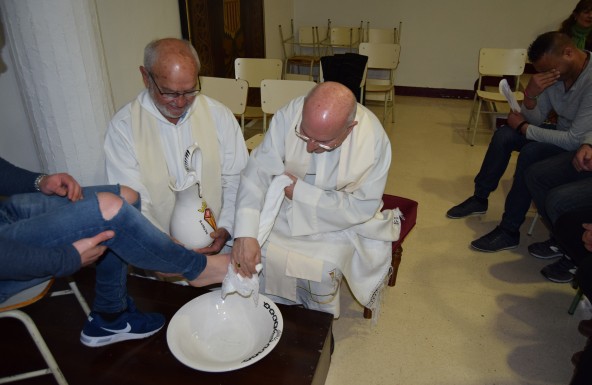 El Obispo de Jaén  celebra la Cena del Señor en la cárcel 
