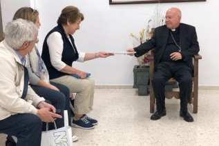 El Obispo recibe a un grupo del Centro de Estudios Judeo -Cristianos