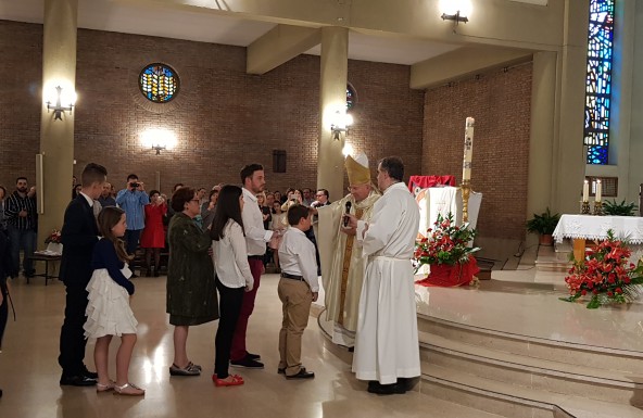 El Obispo imparte el Sacramento de la Confirmación a 81 fieles de Jaén capital
