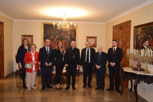 El Obispo recibe a la Junta de Gobierno de la Cofradía de la Virgen de la Capilla