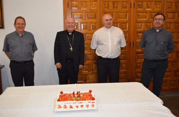 El Obispo de Jaén celebra el decimoquinto aniversario de su ordenación episcopal