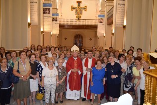 La celebración de la Eucaristía clausura el inicio de curso de la UNER