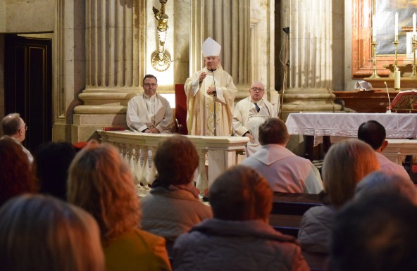 Don Amadeo preside una Eucaristía por los sacerdotes difuntos durante este año