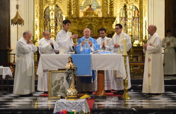 La Vigilia de la Inmaculada  acoge a 100 jóvenes y adolescentes en Jaén