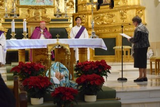 Las Misioneras de Acción Parroquial felicitan la Navidad al Obispo en nombre de toda la Diócesis