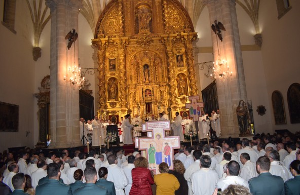 Dos mil jiennenses participan en el inicio de la Misión Diocesana