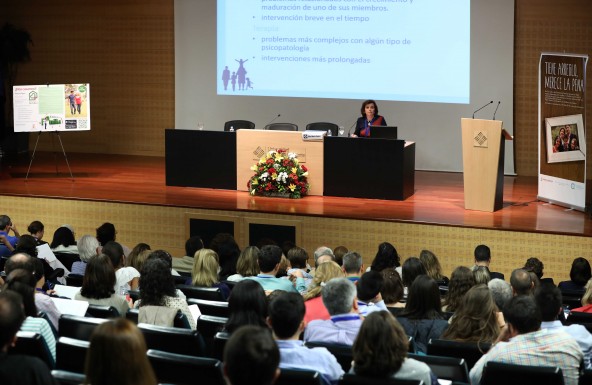 El COF presente en el encuentro anual de formación para Centros de Orientación familiar de España