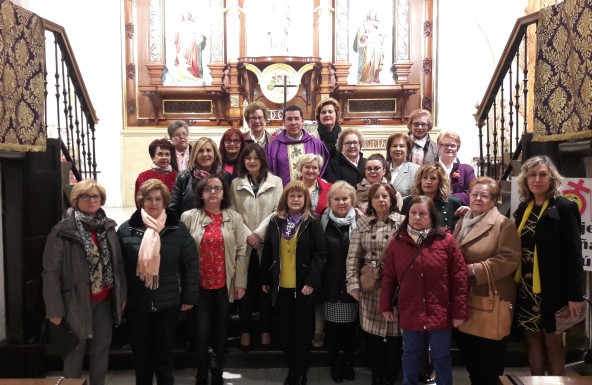 Bedmar celebra una Eucaristía en el día de la mujer trabajadora