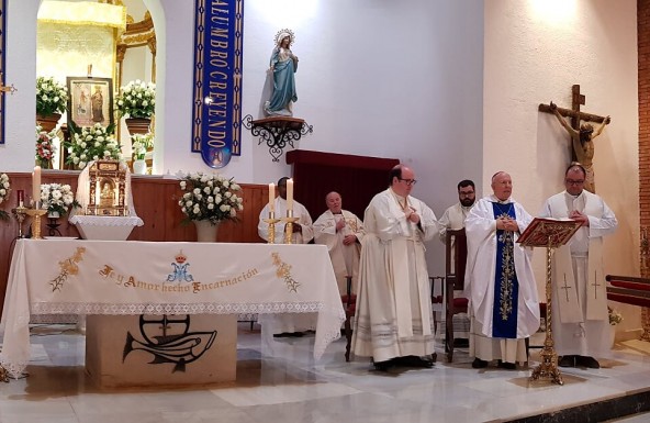El Obispo preside la Eucaristía en la fiesta de la Santísima Virgen de la Encarnación, patrona de Peal de Becerro