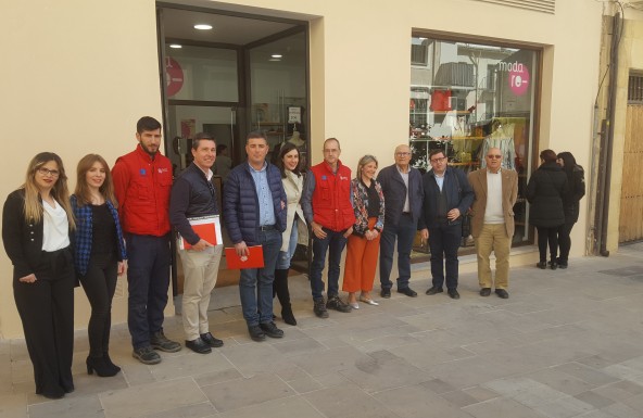 Los jiennenses reciclaron más 751.000 kilos de ropa en 2018 a través de Cáritas Jaén