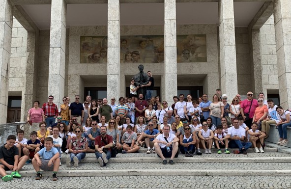 Un numeroso grupo de cooperadores salesianos viaja a Turín