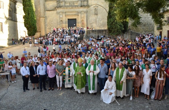San Juan de Ávila reúne en Baeza a casi un millar de adolescentes