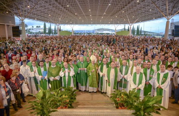 Una multitudinaria Eucaristía clausura el año diocesano de la Misión