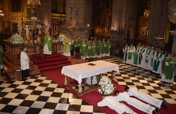 Alegría en la Iglesia diocesana de Jaén  tras la ordenación de tres nuevos diáconos