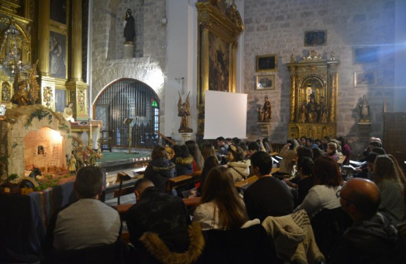 Primer Encuentro de Oración con adolescentes de Nazareth