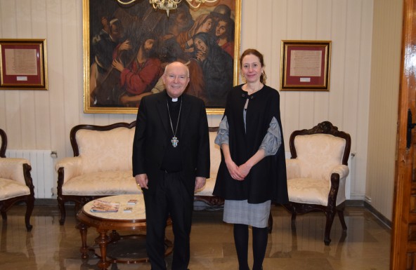 La nueva directora de COPE Jaén visita al Obispo