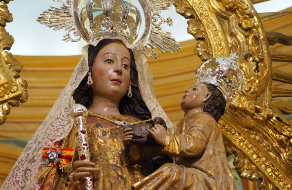 9 La Loma TV retransmitirá los sábados de mayo el rezo del Santo Rosario en honor a la Patrona de Baeza