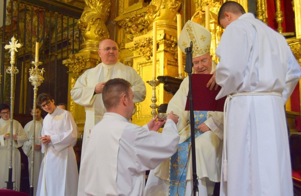 El Obispo ordenará mañana dos diáconos en la S.I. Catedral de Jaén