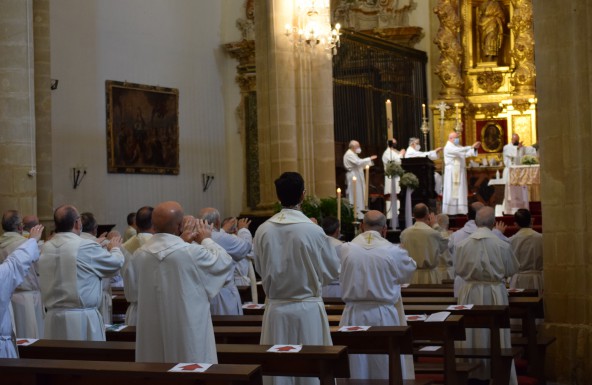 El clero diocesano honra a su patrón, San Juan de Ávila