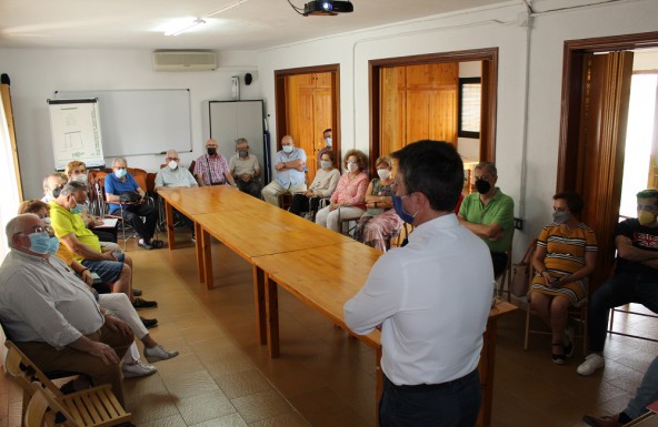 El director de Cáritas alienta a voluntarios de La Carolina, Navas de Tolosa y Guarromán a priorizar el acompañamiento