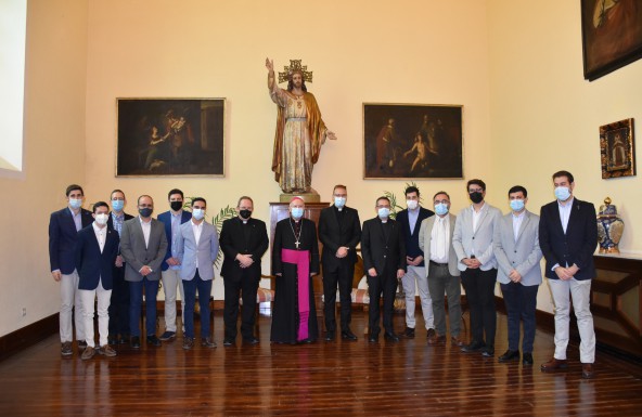 El Obispo preside la apertura de curso del Seminario diocesano, con la incorporación de seis nuevos seminaristas