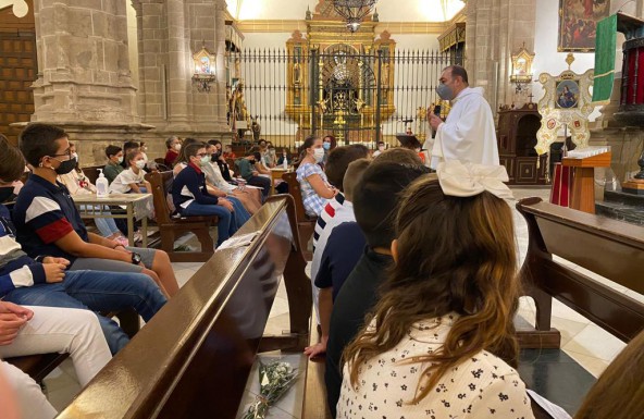 La Parroquia de la Asunción de Villacarrillo celebra la Eucaristía de inicio de curso de Catequesis