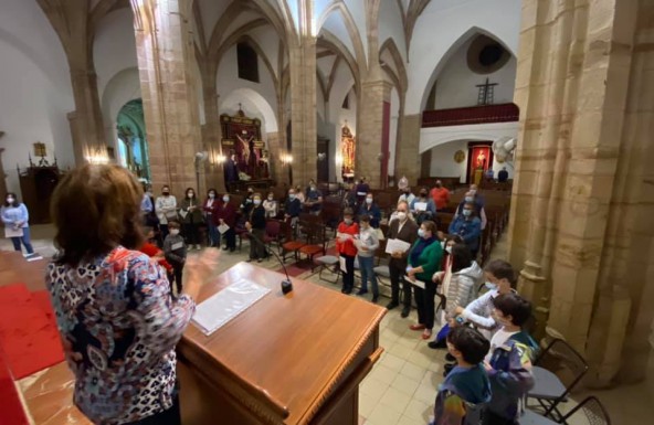 Asamblea parroquial sinodal en San Bartolomé de Andújar