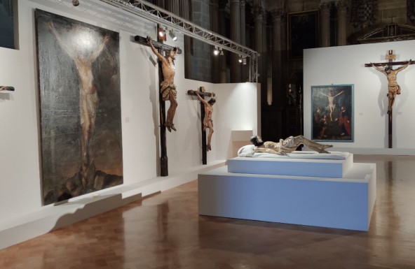 La Sacristía de la Catedral alberga hasta el 28 de febrero la exposición: «Misericordia Crucifixa»